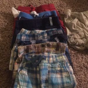 Boys misc 3-12 mos shorts